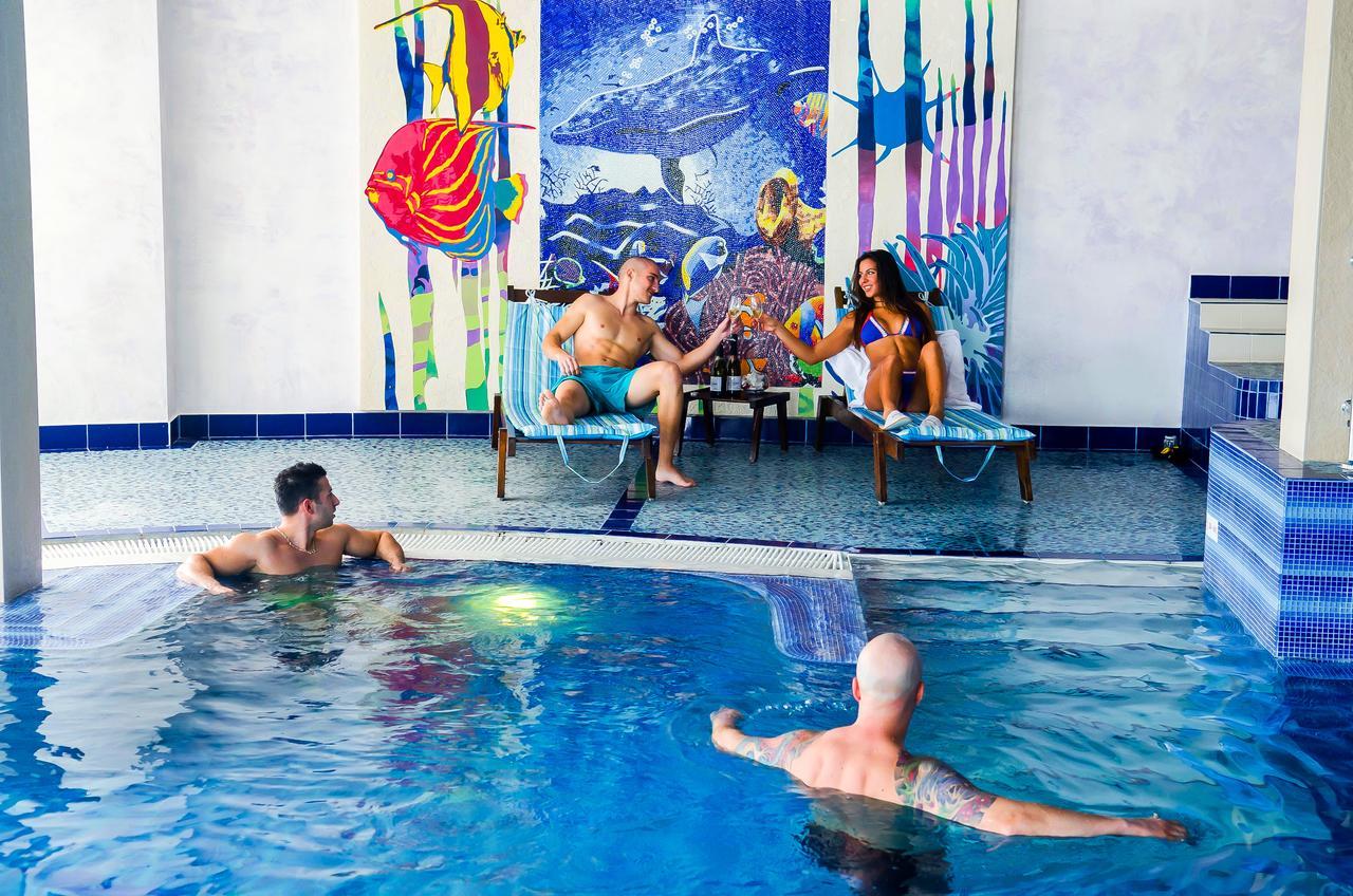 Park Hotel Eski Zağra Dış mekan fotoğraf Thermal pool in Bad Radkersburg